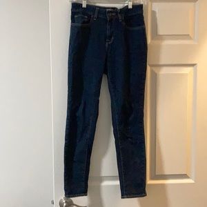 Skinny stretch dark jeans in 4 petite.